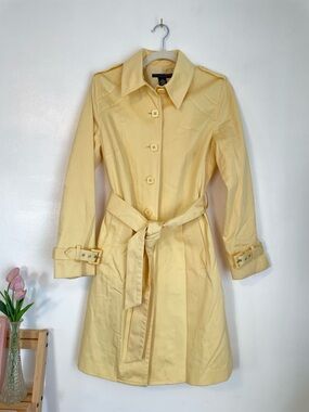 APOSTROPHE long yellow cotton button up trench coat size 4 with belt details